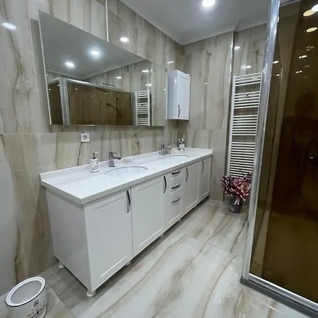 Serene Luxury With Private Pool In Yalova Samanli